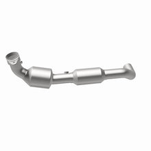 Load image into Gallery viewer, MagnaFlow Exhaust Products 5481705 California CARB Direct-Fit Catalytic Converter for Select Ford F-150