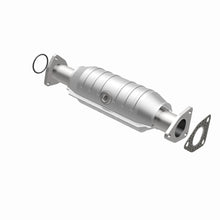 Load image into Gallery viewer, MagnaFlow Exhaust Products 93363 HM Grade Direct-Fit Catalytic Converter for Select Acura MDX, Honda Pilot