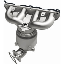 Load image into Gallery viewer, MagnaFlow Exhaust Products 5531081 California CARB Manifold Catalytic Converter for Select Kia Forte