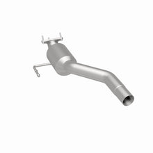 Load image into Gallery viewer, MagnaFlow Exhaust Products 24185 HM Grade Direct-Fit Catalytic Converter for Select Volkswagen Touareg