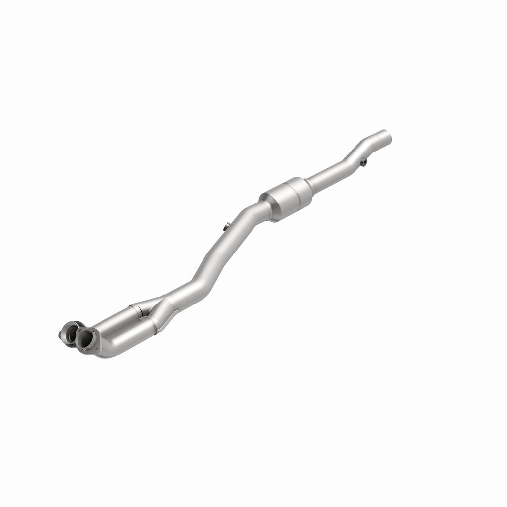 MagnaFlow Exhaust Products 24130 HM Grade Direct-Fit Catalytic Converter for Select BMW 840Ci
