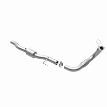 Load image into Gallery viewer, MagnaFlow Exhaust Products 49636 OEM Grade Direct-Fit Catalytic Converter for Select Chevrolet Avalanche 2500, Chevrolet Suburban 2500, GMC Yukon XL