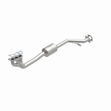Load image into Gallery viewer, MagnaFlow Exhaust Products 52203 OEM Grade Manifold Catalytic Converter for Select Subaru Legacy, Subaru Outback, Subaru Tribeca