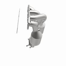 Load image into Gallery viewer, MagnaFlow Exhaust Products 51591 OEM Grade Manifold Catalytic Converter for Select Nissan Sentra