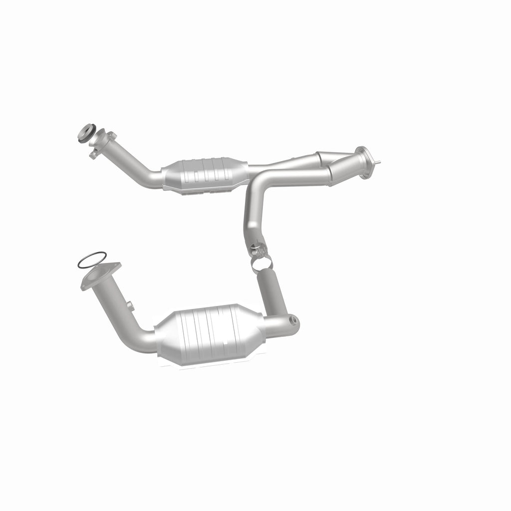 MagnaFlow Exhaust Products 51097 OEM Grade Direct-Fit Catalytic Converter for Select Cadillac Escalade, Chevrolet Avalanche 1500, Chevrolet Silverado 1500, Chevrolet Silverado Classic, Chevrolet Silverado 2500, Chevrolet Suburban 1500, Chevrolet Tahoe,