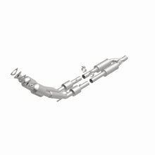Load image into Gallery viewer, MagnaFlow Exhaust Products 24379 HM Grade Direct-Fit Catalytic Converter for Select Volkswagen Passat