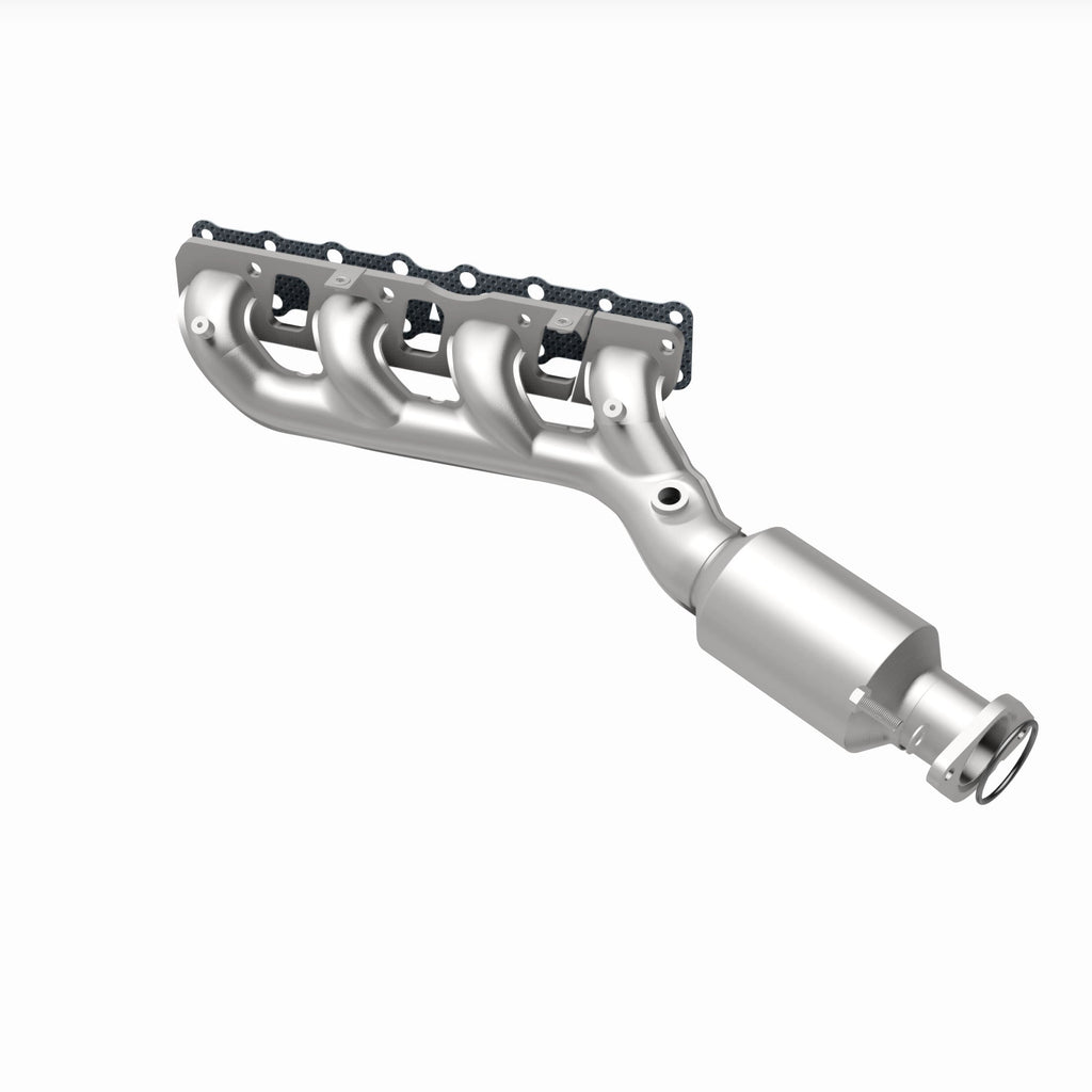 MagnaFlow Exhaust Products 4451500 California CARB Manifold Catalytic Converter for Select Nissan TITAN