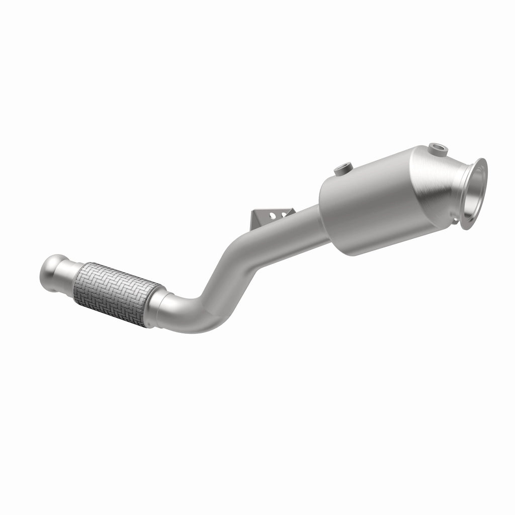 MagnaFlow Exhaust Products 21-897 OEM Grade Direct-Fit Catalytic Converter for Select Mercedes-Benz Metris