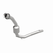 Load image into Gallery viewer, MagnaFlow Exhaust Products 444318 California CARB Direct-Fit Catalytic Converter for Select Chrysler Concorde, Chrysler LHS, Chrysler New Yorker, Dodge Intrepid, Eagle Vision