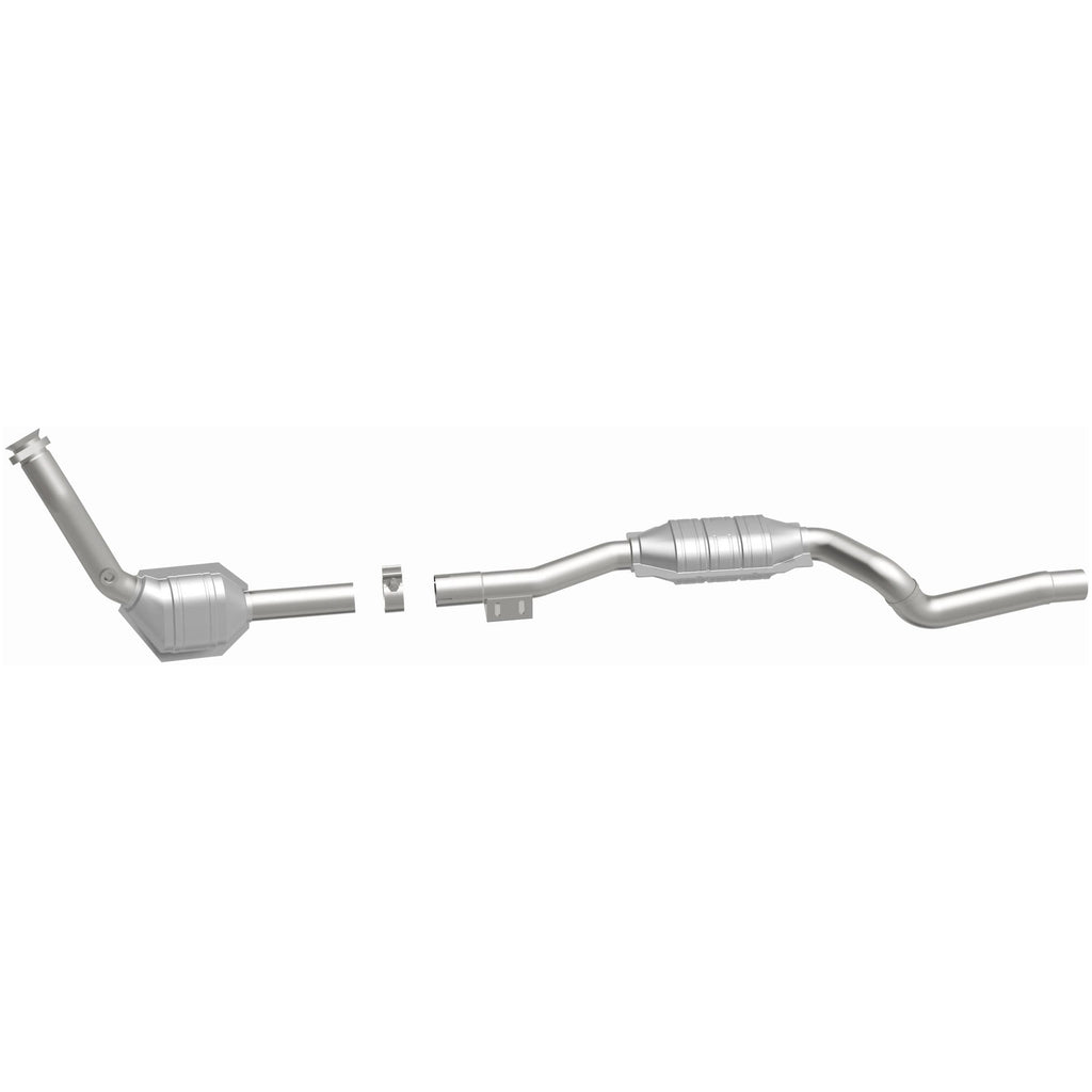 MagnaFlow Exhaust Products 49866 OEM Grade Direct-Fit Catalytic Converter for Select Mercedes-Benz ML320