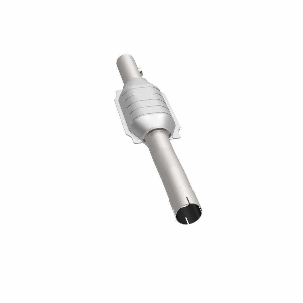 MagnaFlow Exhaust Products 49420 OEM Grade Direct-Fit Catalytic Converter for Select Jeep Grand Cherokee
