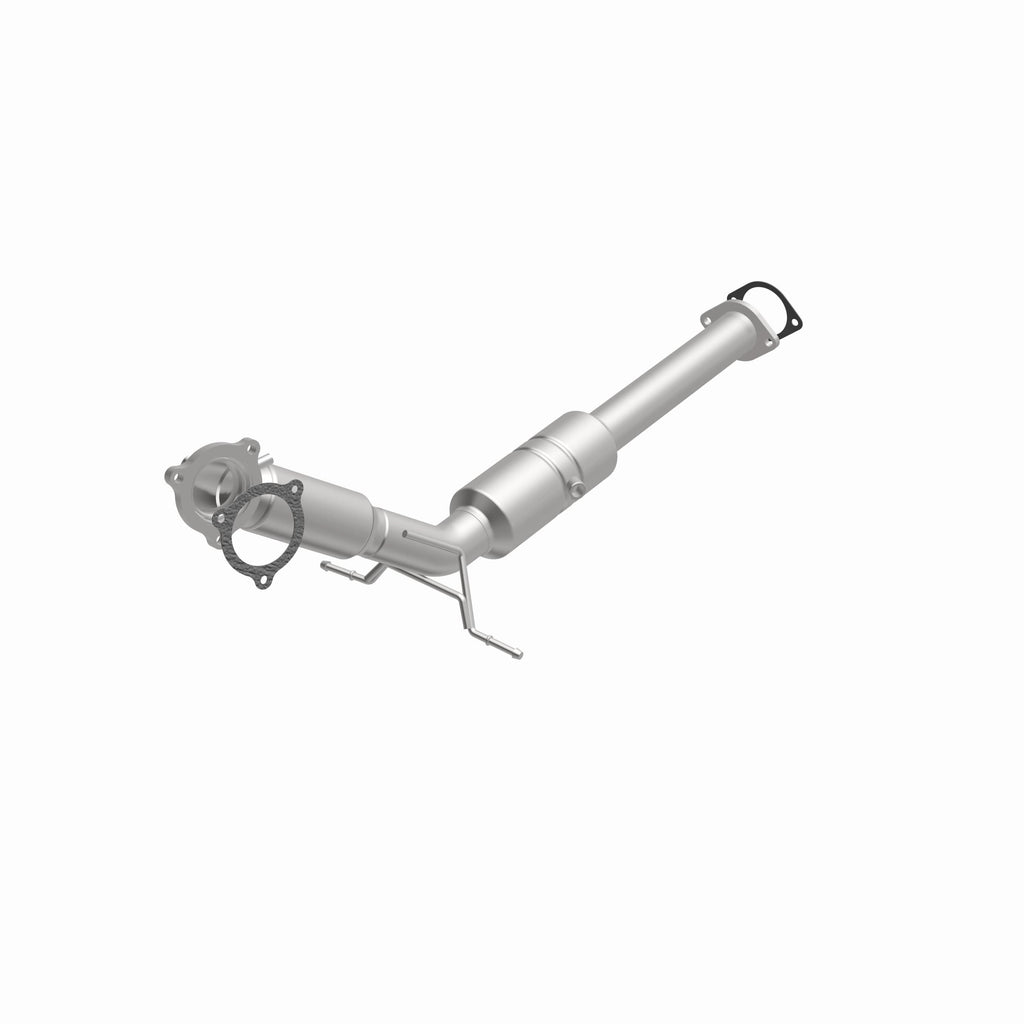 MagnaFlow Exhaust Products 51487 OEM Grade Direct-Fit Catalytic Converter for Select Volvo S60, Volvo V70