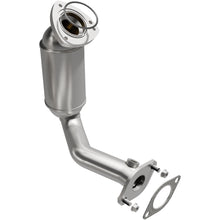 Load image into Gallery viewer, MagnaFlow Exhaust Products 52097 OEM Grade Direct-Fit Catalytic Converter for Select Chevrolet Equinox, Pontiac Torrent, Suzuki XL-7