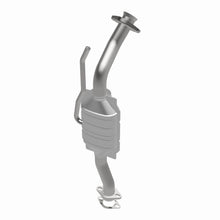 Load image into Gallery viewer, MagnaFlow Exhaust Products 93368 Standard Grade Direct-Fit Catalytic Converter for Select Ford Country Squire, Ford LTD, Ford LTD Crown Victoria, Lincoln Town Car, Mercury Grand Marquis