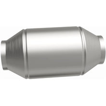 Load image into Gallery viewer, MagnaFlow Exhaust Products 333505 California CARB Universal Catalytic Converter for Select Dodge D100, Dodge D150, Dodge Ram 50, Isuzu Pickup, Isuzu Rodeo, Mazda B2000, Mazda B2200, Mazda B2600, Mitsubishi Mighty Max
