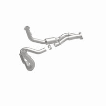 Load image into Gallery viewer, MagnaFlow Exhaust Products 24471 HM Grade Direct-Fit Catalytic Converter for Select Jeep Grand Cherokee