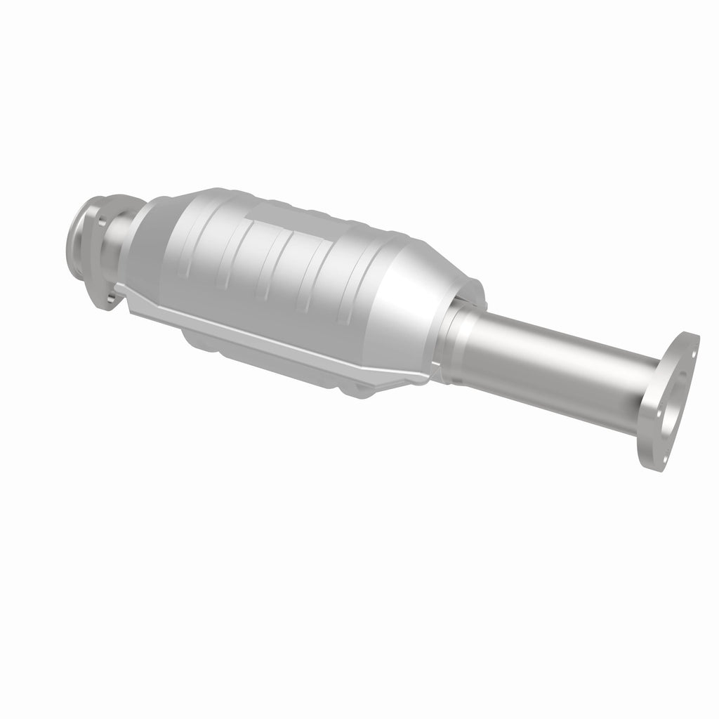 MagnaFlow Exhaust Products 22834 Standard Grade Direct-Fit Catalytic Converter for Select Saab 900