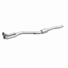 Load image into Gallery viewer, MagnaFlow Exhaust Products 4481687 California CARB Direct-Fit Catalytic Converter for Select BMW 840Ci
