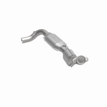 Load image into Gallery viewer, MagnaFlow Exhaust Products 447158 California CARB Direct-Fit Catalytic Converter for Select Ford E-150, Ford E-150 Club Wagon, Ford E-150 Econoline, Ford E-150 Econoline Club Wagon, Ford E-250, Ford E-250 Econoline