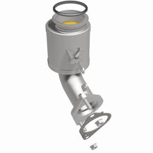 Load image into Gallery viewer, MagnaFlow Exhaust Products 280413 OEM Grade Direct-Fit Catalytic Converter for Select INFINITI Q50, INFINITI Q60