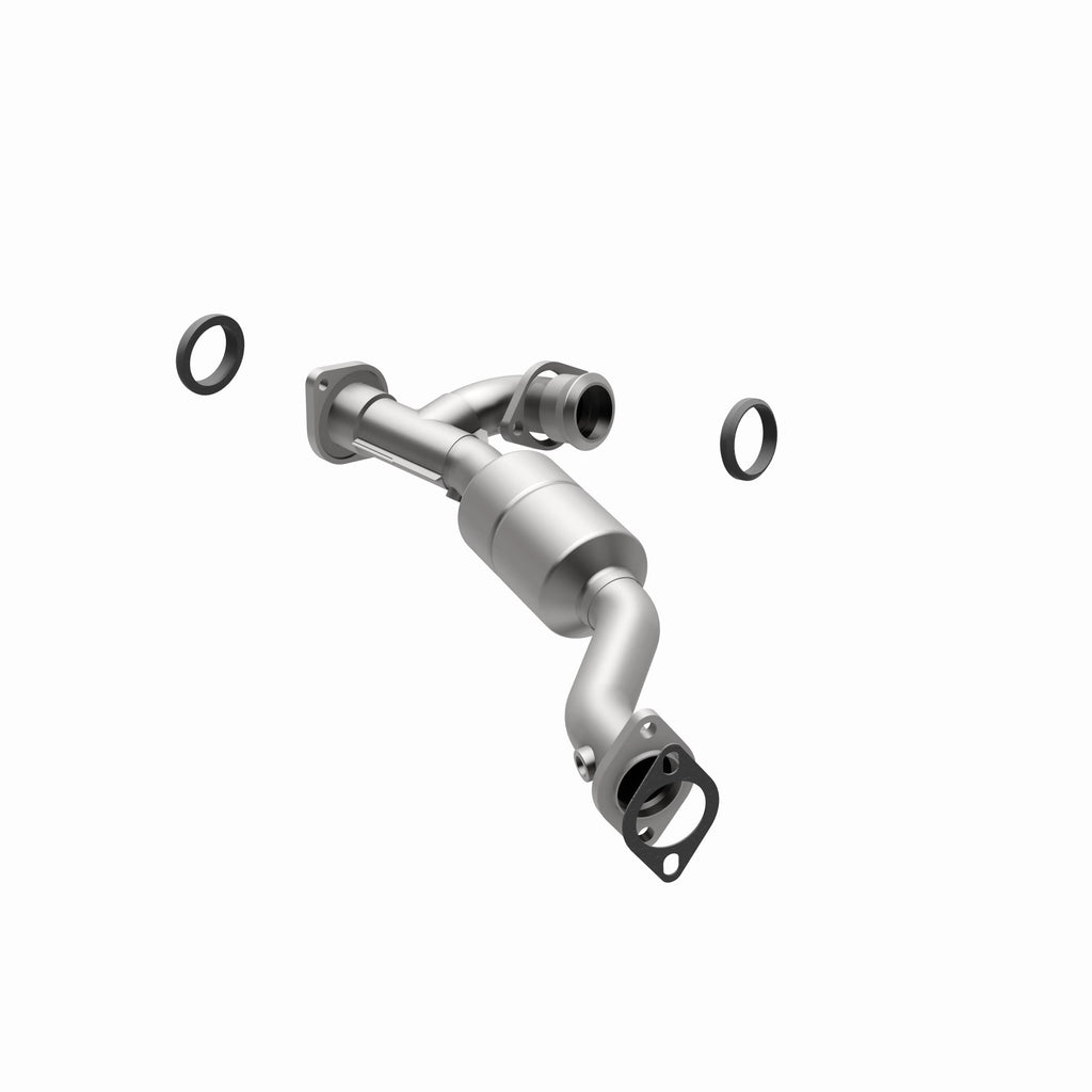 MagnaFlow Exhaust Products 49512 OEM Grade Direct-Fit Catalytic Converter for Select Mitsubishi Montero Sport