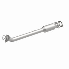 Load image into Gallery viewer, MagnaFlow Exhaust Products 5592602 California CARB Direct-Fit Catalytic Converter for Select Nissan Frontier, Suzuki Equator
