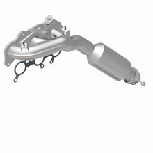 Load image into Gallery viewer, MagnaFlow Exhaust Products 5582430 California CARB Manifold Catalytic Converter for Select Toyota 4Runner, Toyota FJ Cruiser