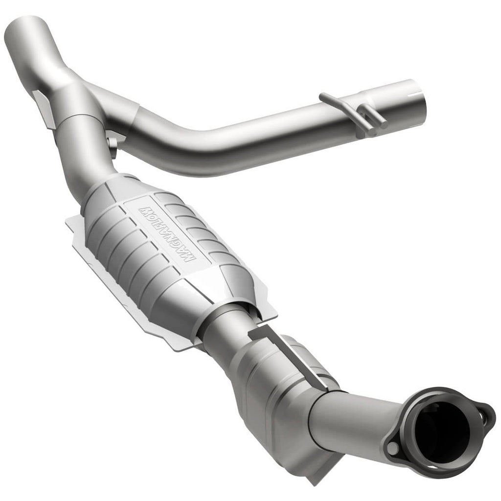 MagnaFlow Exhaust Products 51412 OEM Grade Direct-Fit Catalytic Converter for Select Ford Expedition, Ford F-150, Ford F-250, Lincoln Blackwood, Lincoln Navigator
