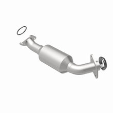 Load image into Gallery viewer, MagnaFlow Exhaust Products 5461885 California CARB Direct-Fit Catalytic Converter for Select Cadillac CTS