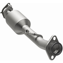 Load image into Gallery viewer, MagnaFlow Exhaust Products 6571690 California CARB Direct-Fit Catalytic Converter for Select Nissan NV200