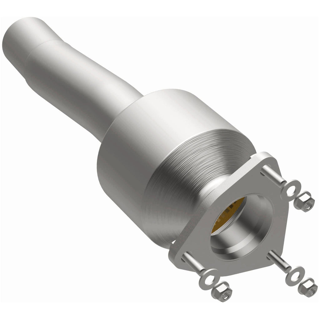 MagnaFlow Exhaust Products 21-538 OEM Grade Direct-Fit Catalytic Converter for Select Land Rover LR2, Land Rover Range Rover Evoque