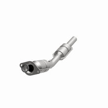 Load image into Gallery viewer, MagnaFlow Exhaust Products 454200 California CARB Direct-Fit Catalytic Converter for Select Toyota Corolla, Toyota Matrix