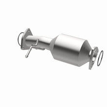 Load image into Gallery viewer, MagnaFlow Exhaust Products 21-293 OEM Grade Direct-Fit Catalytic Converter for Select Honda CR-V