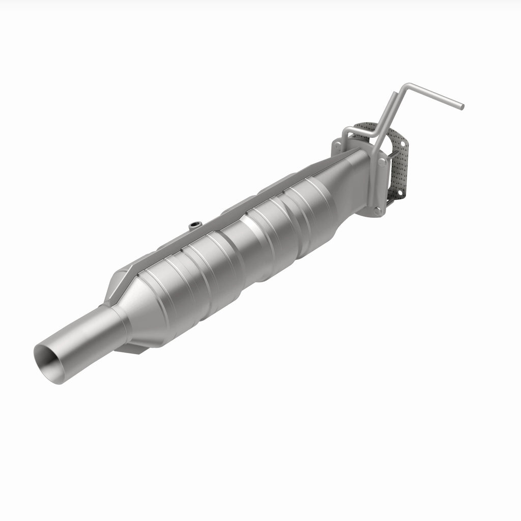 MagnaFlow Exhaust Products 280435 OEM Grade Direct-Fit Catalytic Converter for Select Ford F-53 Motorhome Chassis, Ford F-59 Commercial Stripped Chassis