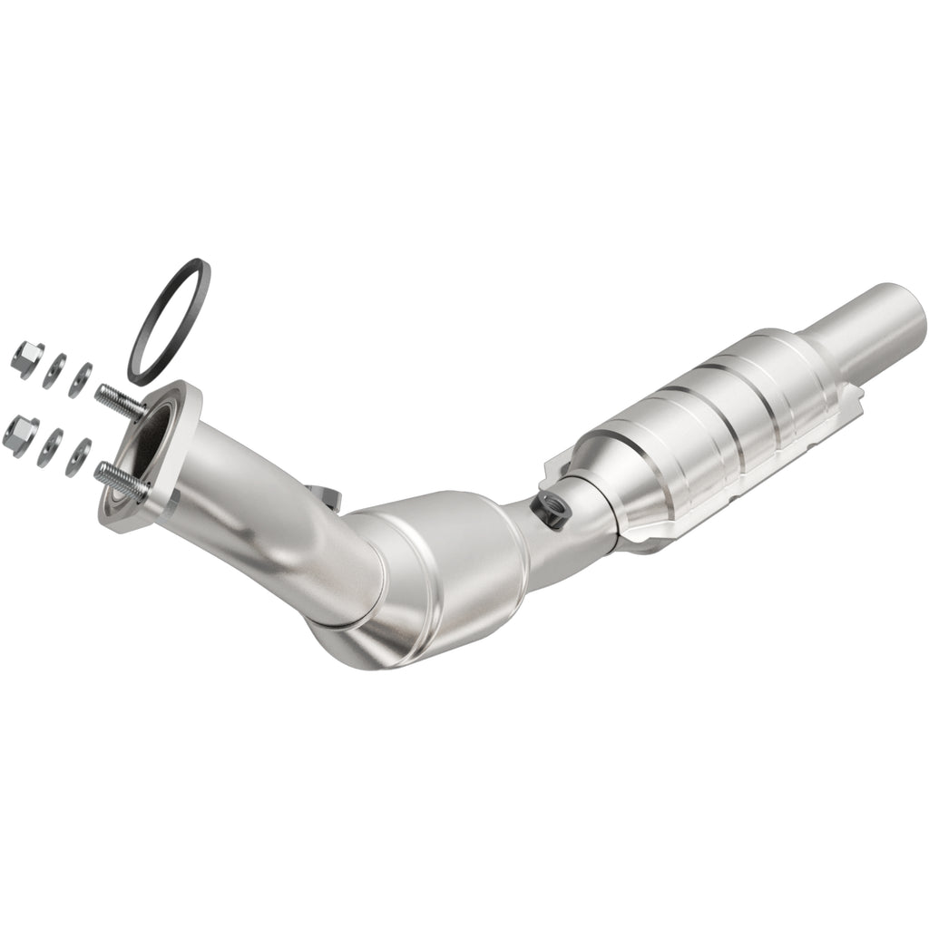 MagnaFlow Exhaust Products 51673 OEM Grade Direct-Fit Catalytic Converter for Select Chevrolet Camaro
