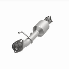 Load image into Gallery viewer, MagnaFlow Exhaust Products 6571690 California CARB Direct-Fit Catalytic Converter for Select Nissan NV200