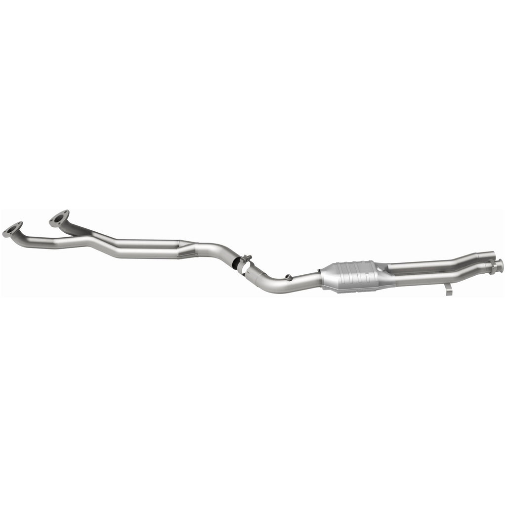 MagnaFlow Exhaust Products 23802 Standard Grade Direct-Fit Catalytic Converter for Select BMW 325i, BMW 325is