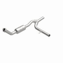 Load image into Gallery viewer, MagnaFlow Exhaust Products 93124 HM Grade Direct-Fit Catalytic Converter for Select Ford F-150