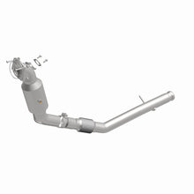 Load image into Gallery viewer, MagnaFlow Exhaust Products 21-958 OEM Grade Direct-Fit Catalytic Converter for Select Jeep Wrangler