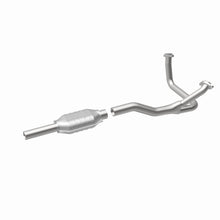 Load image into Gallery viewer, MagnaFlow Exhaust Products 93306 Standard Grade Direct-Fit Catalytic Converter for Select Ford Bronco, Ford F-150, Ford F-250, Ford F-350