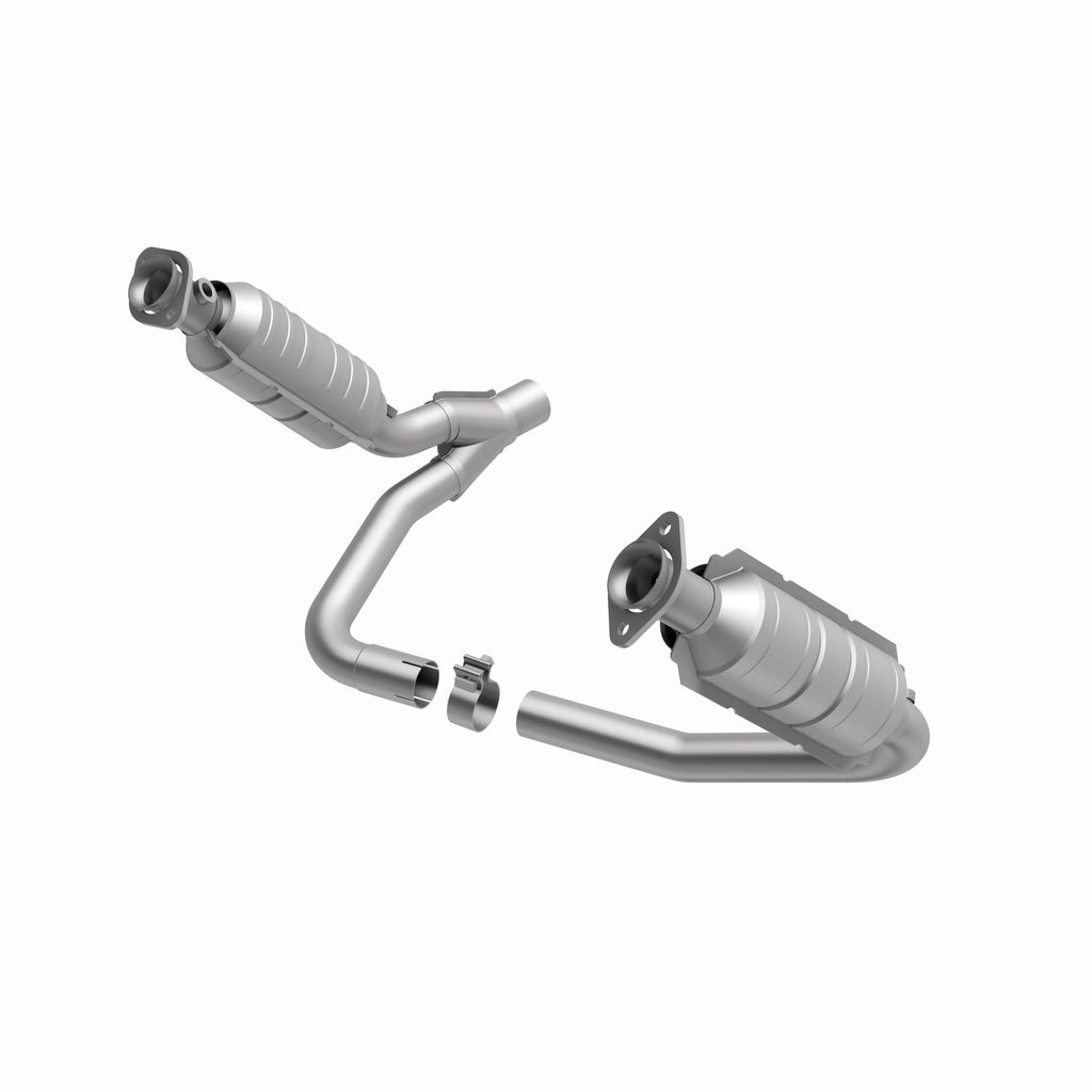 MagnaFlow Exhaust Products 24397 HM Grade Direct-Fit Catalytic Converter for Select Dodge Dakota, Mitsubishi Raider