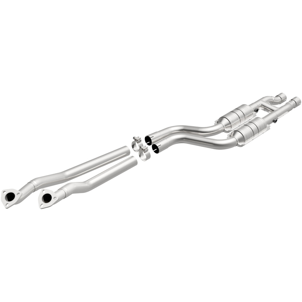 MagnaFlow Exhaust Products 24022 HM Grade Direct-Fit Catalytic Converter for Select BMW 528i