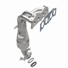 Load image into Gallery viewer, MagnaFlow Exhaust Products 51859 OEM Grade Manifold Catalytic Converter for Select Toyota Highlander