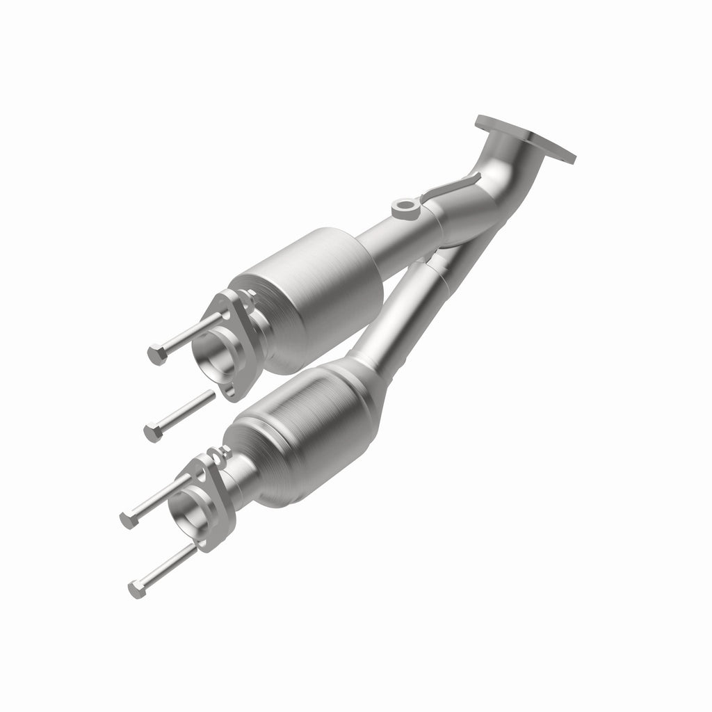 MagnaFlow Exhaust Products 49465 OEM Grade Direct-Fit Catalytic Converter for Select Jeep Cherokee