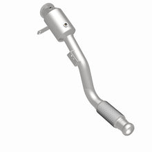 Load image into Gallery viewer, MagnaFlow Exhaust Products 21-897 OEM Grade Direct-Fit Catalytic Converter for Select Mercedes-Benz Metris