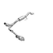 Load image into Gallery viewer, MagnaFlow Exhaust Products 458050 California CARB Direct-Fit Catalytic Converter for Select Dodge Durango