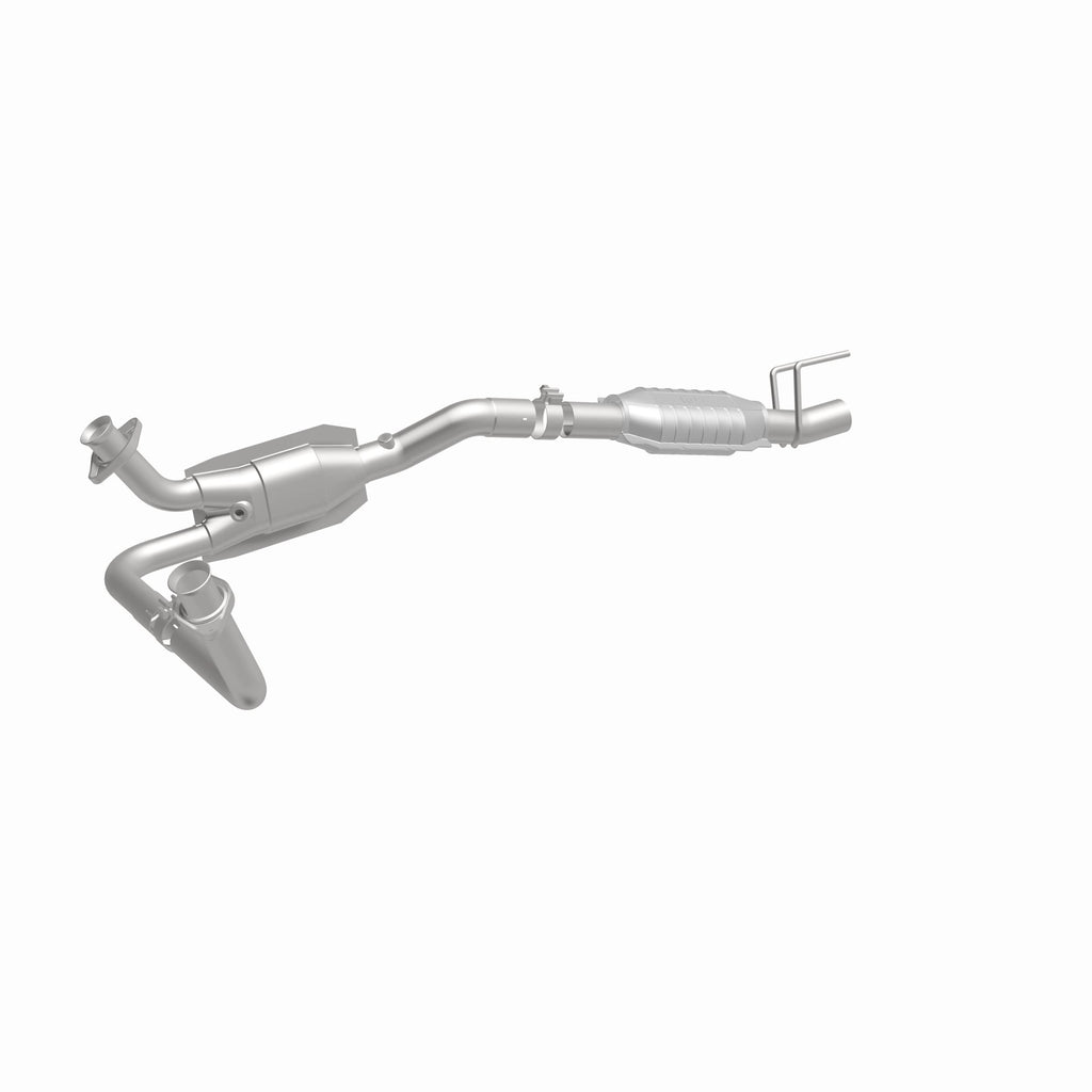 MagnaFlow Exhaust Products 93423 Standard Grade Direct-Fit Catalytic Converter for Select Ford E-150 Econoline, Ford E-150 Econoline Club Wagon