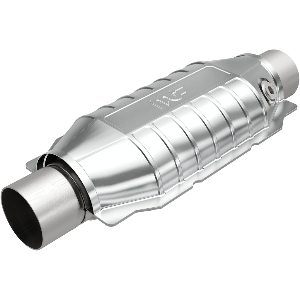 MagnaFlow Exhaust Products 51036 OEM Grade Universal Catalytic Converter