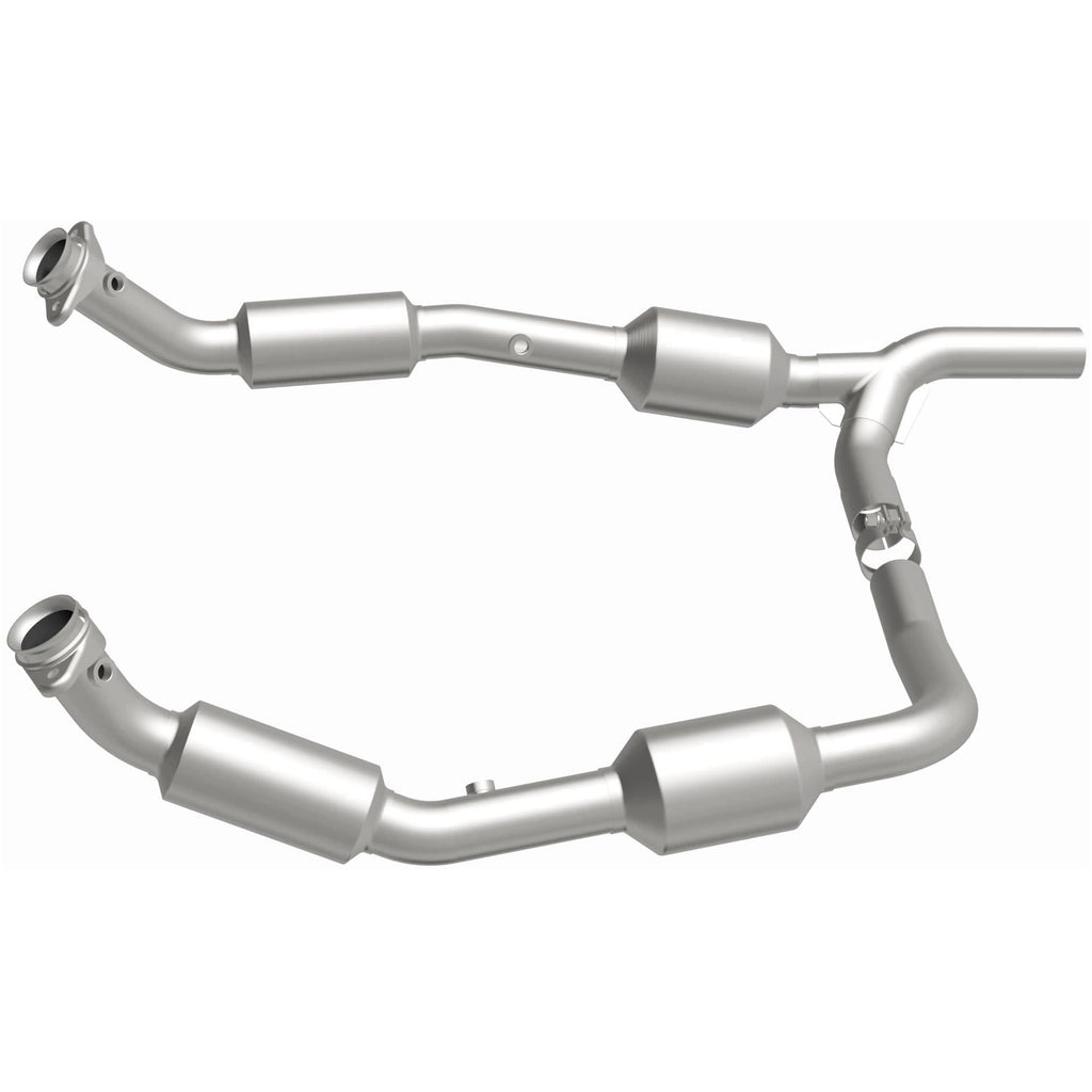 MagnaFlow Exhaust Products 5582640 California CARB Direct-Fit Catalytic Converter for Select Ford E-150, Ford E-250
