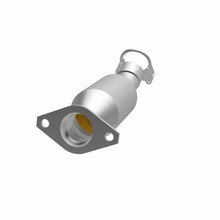 Load image into Gallery viewer, MagnaFlow Exhaust Products 5671448 California CARB Direct-Fit Catalytic Converter for Select Toyota Prius C